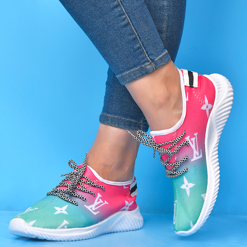 کفش دخترانه LV مدل PIPER