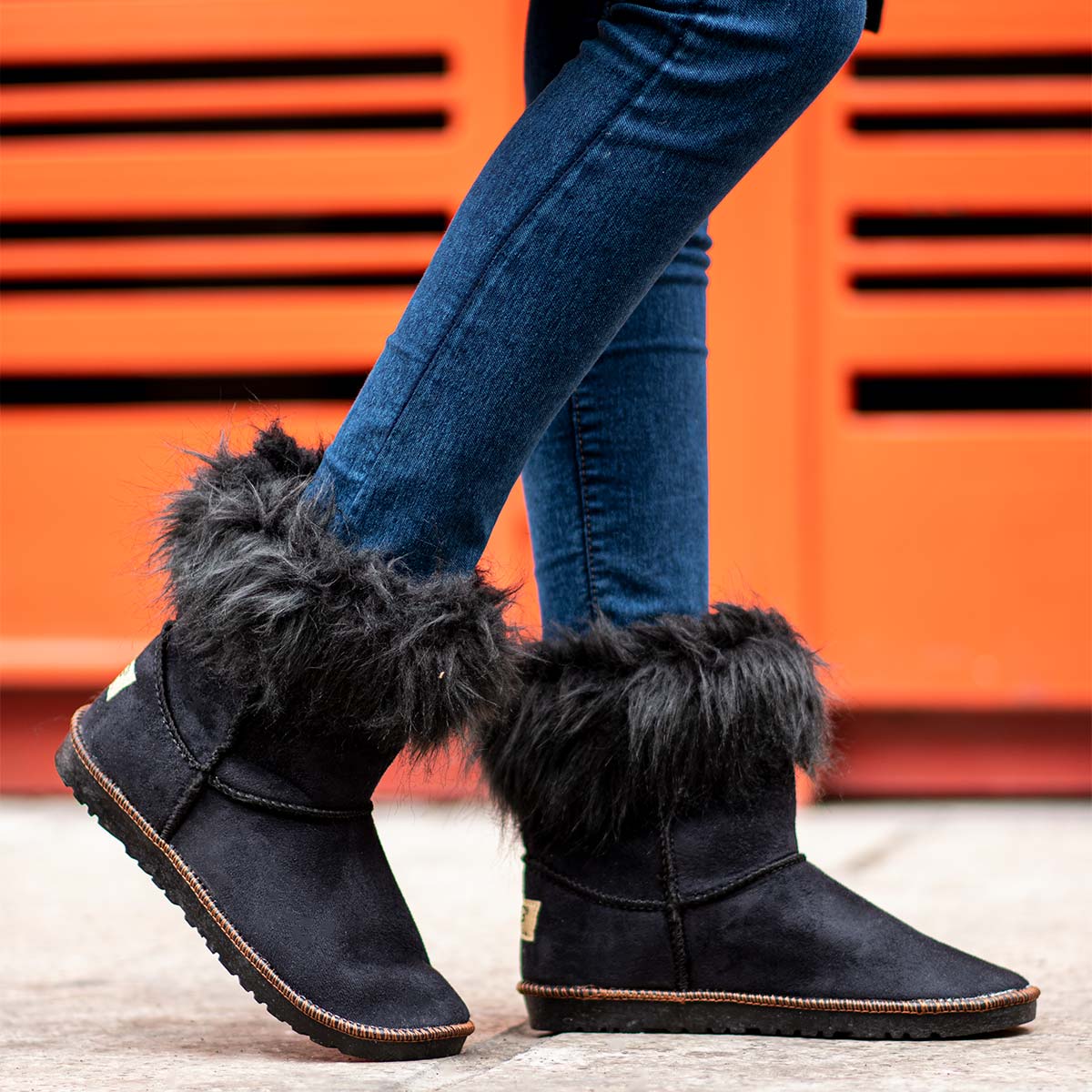 کفش ساقدار دخترانه atlas مشکی