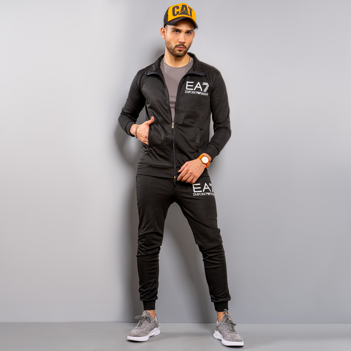 ست سوئیشرت شلوارمردانه EA7 مدل khavin