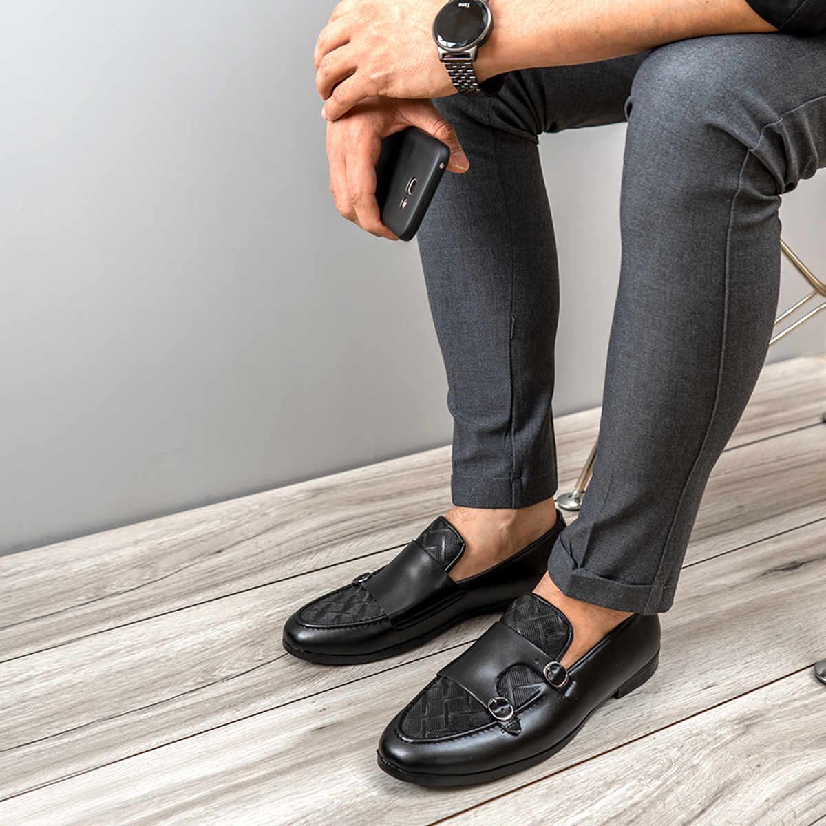 کالج مردانه مشکی طرحدار مدل daniel