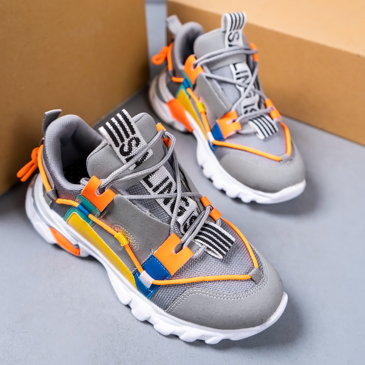 کفش ورزشی دخترانه طوسی مدل Ruby