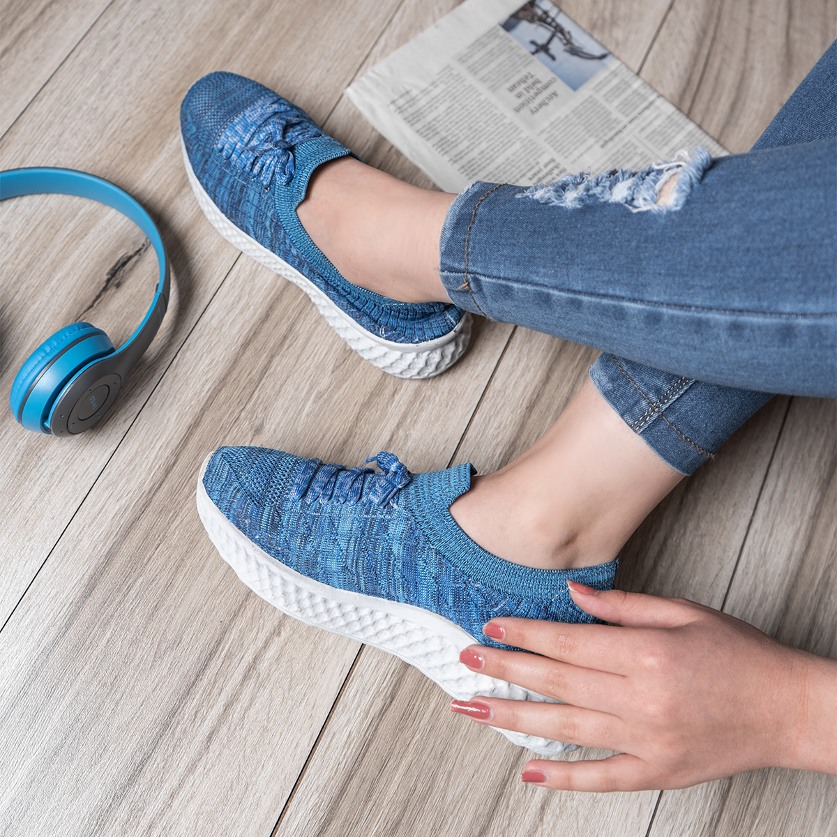 کفش ورزشی زنانه آبی مدل Bela