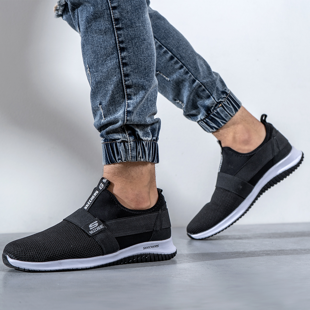 کفش ورزشی اسکیچرز مردانه مدل Andria