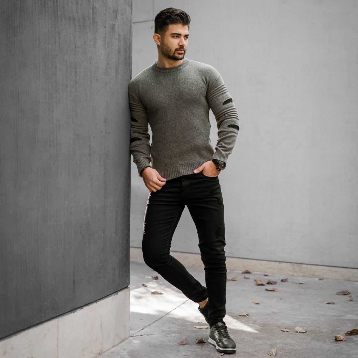 پلیور زاپ دار مردانه خاکی مدل solan