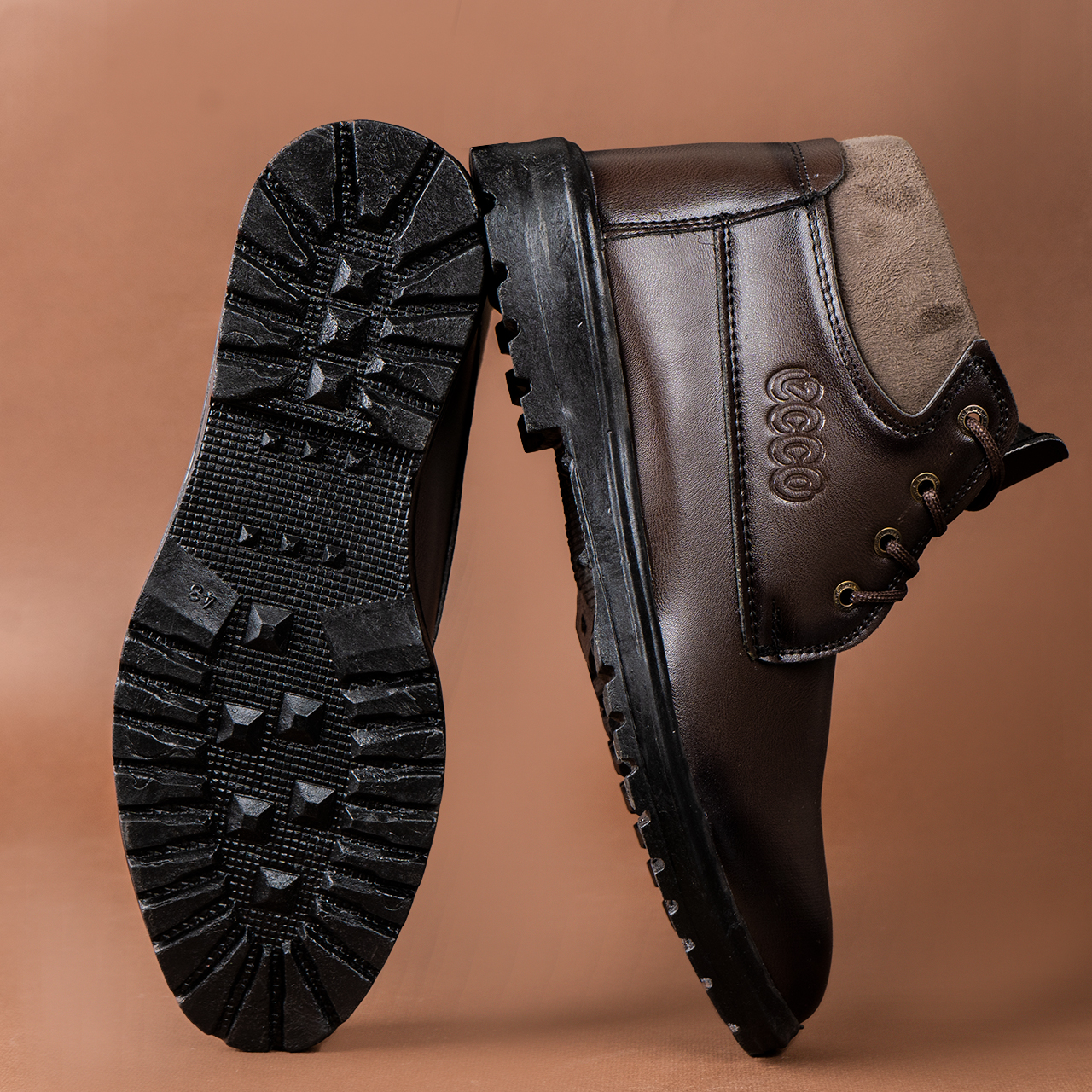 نیم بوت مردانه COCO قهوه ای مدلEmano