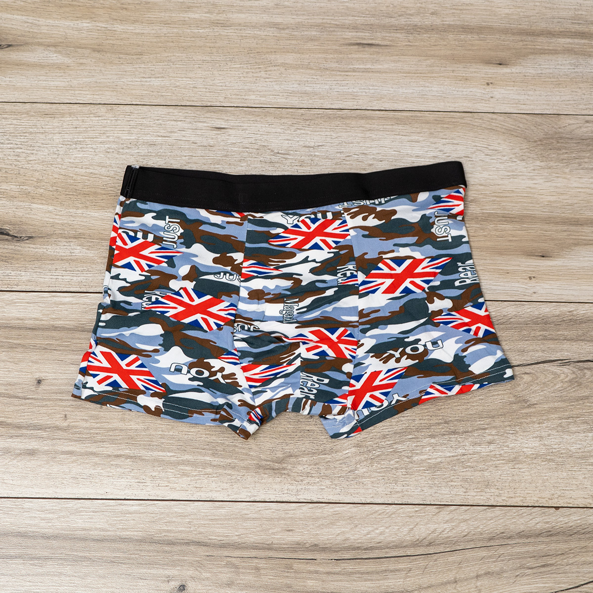 شورت نیم پا قهوه ای (T)مدل Ust(T)