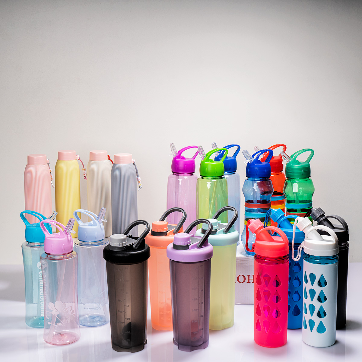 قمقمه آب سبزمدل ساده