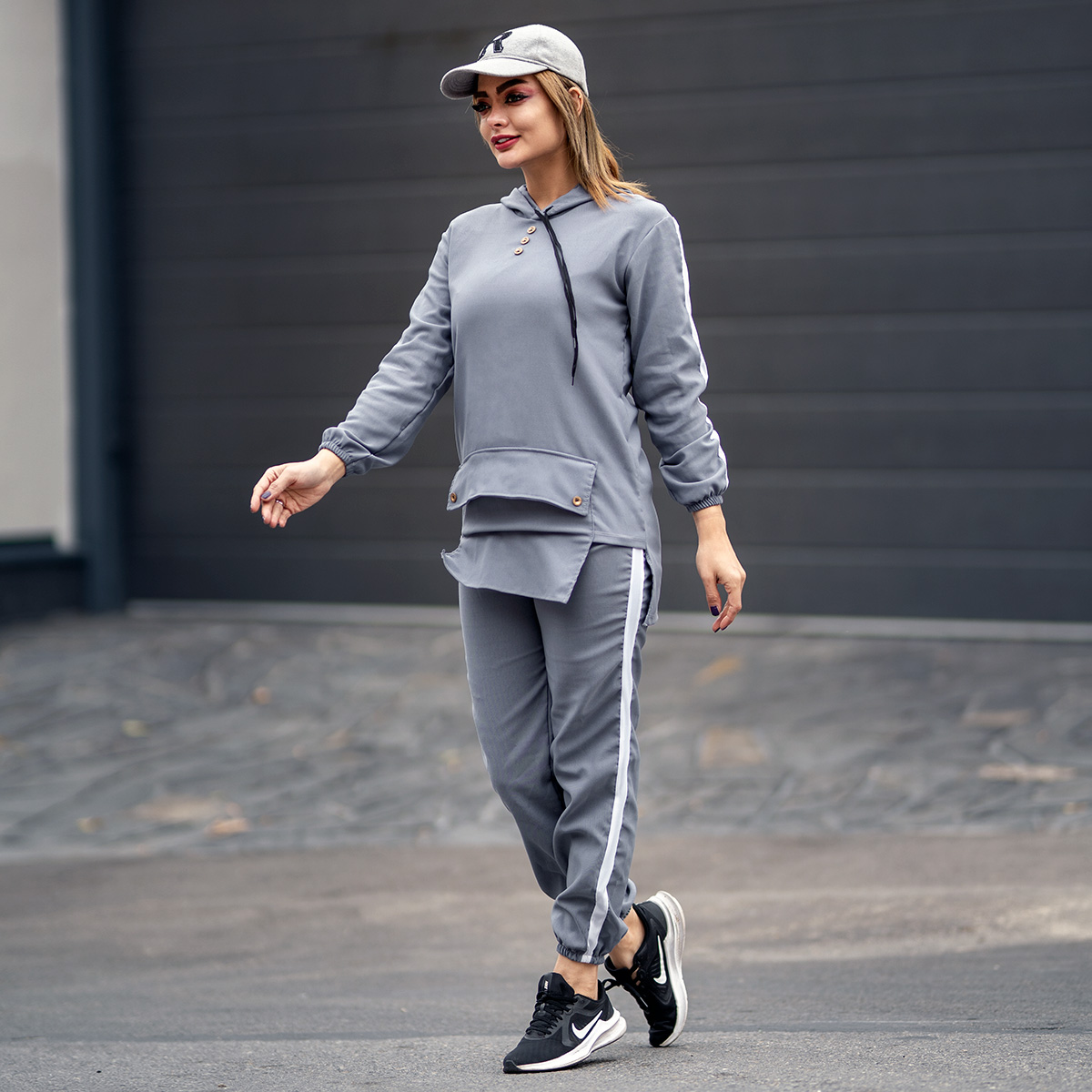 ست هودی شلوار جیب جلو طوسی دخترانه مدل Erina