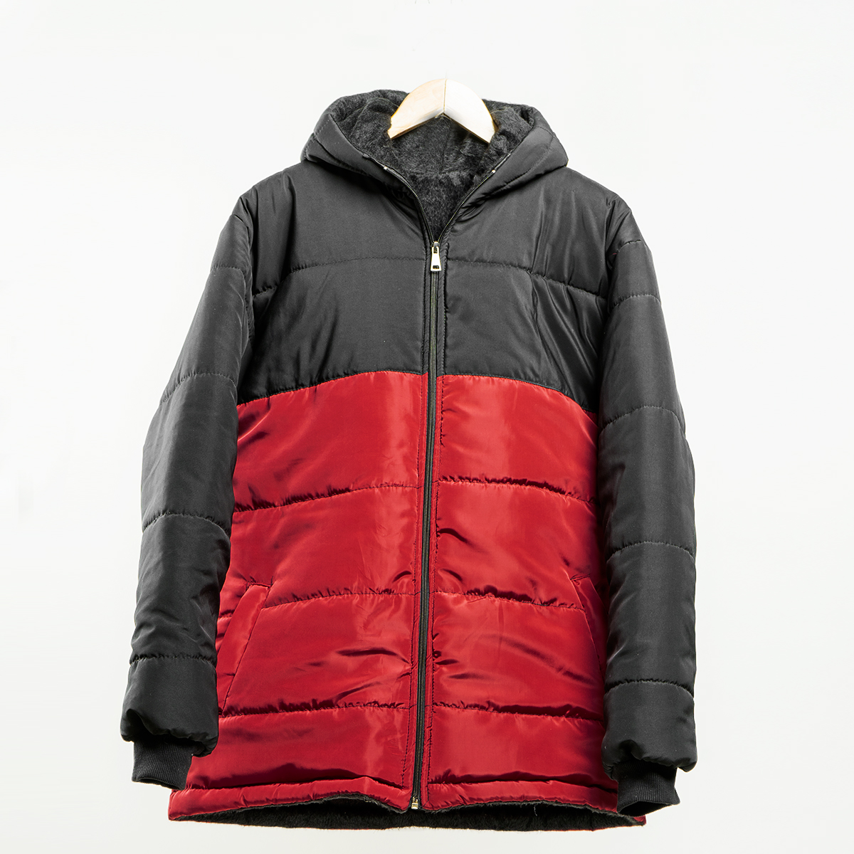 کاپشن مردانه مشکی قرمز مدل Dani