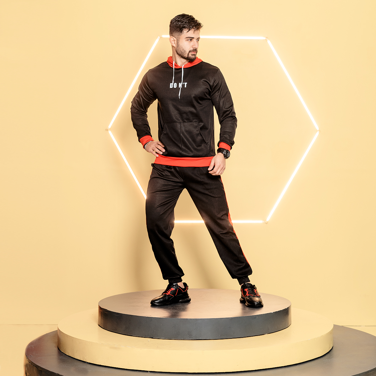 ست هودی شلوار مشکی قرمز مردانه Dontمدل Arsham