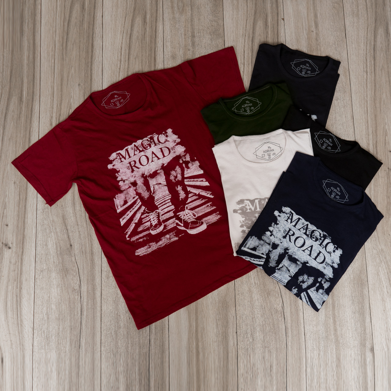 تیشرت (T) مردانه قرمز مدل magic