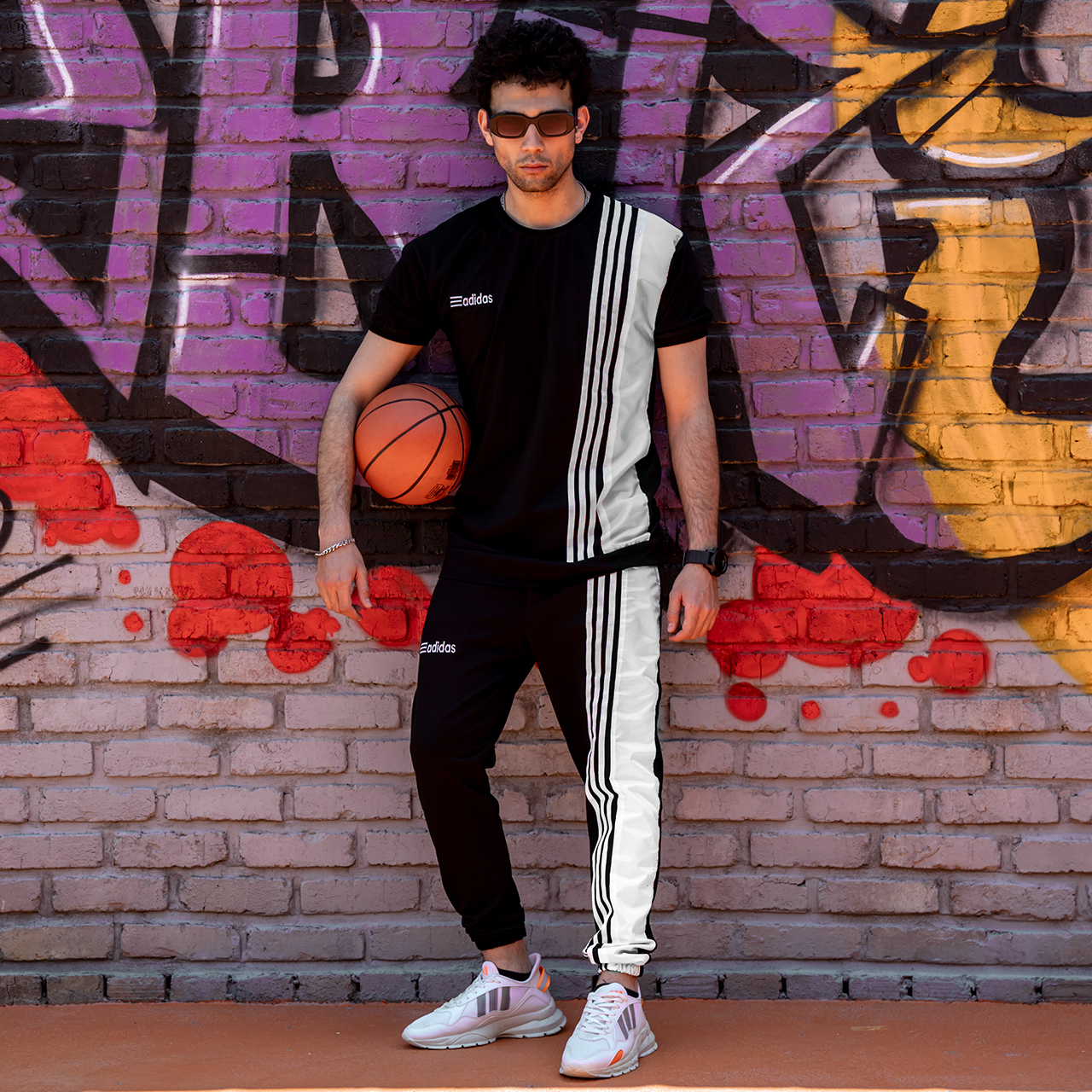 ست تیشرت شلوارآدیداس دورنگ سفید مشکی مردانه مدل b.s