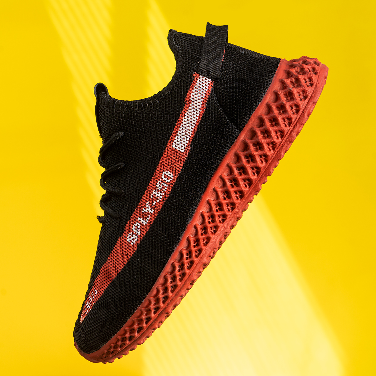 کفش ورزشی SPLY350 مشکی قرمز زنانه مدلYogi