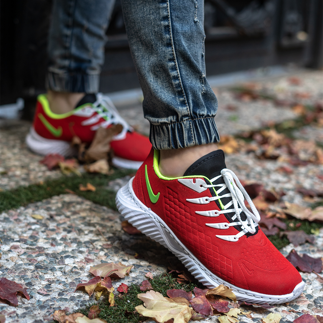 کفش ورزشی (T) نایک مردانه قرمزمدل garin