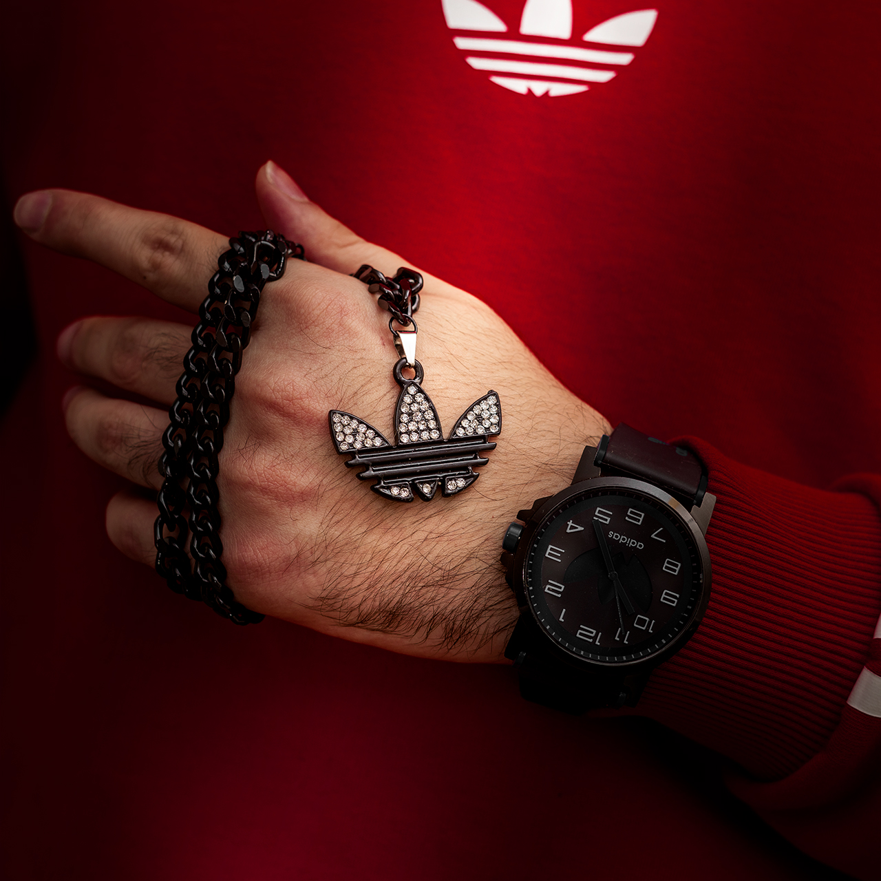 گردنبند آویز دار آدیداس مشکی مردانه مدل A40