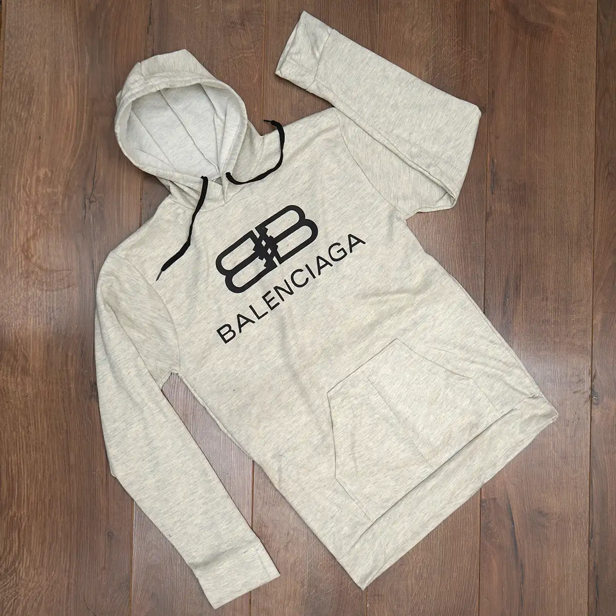 هودی مردانه طوسی مدل بالنسیاگا