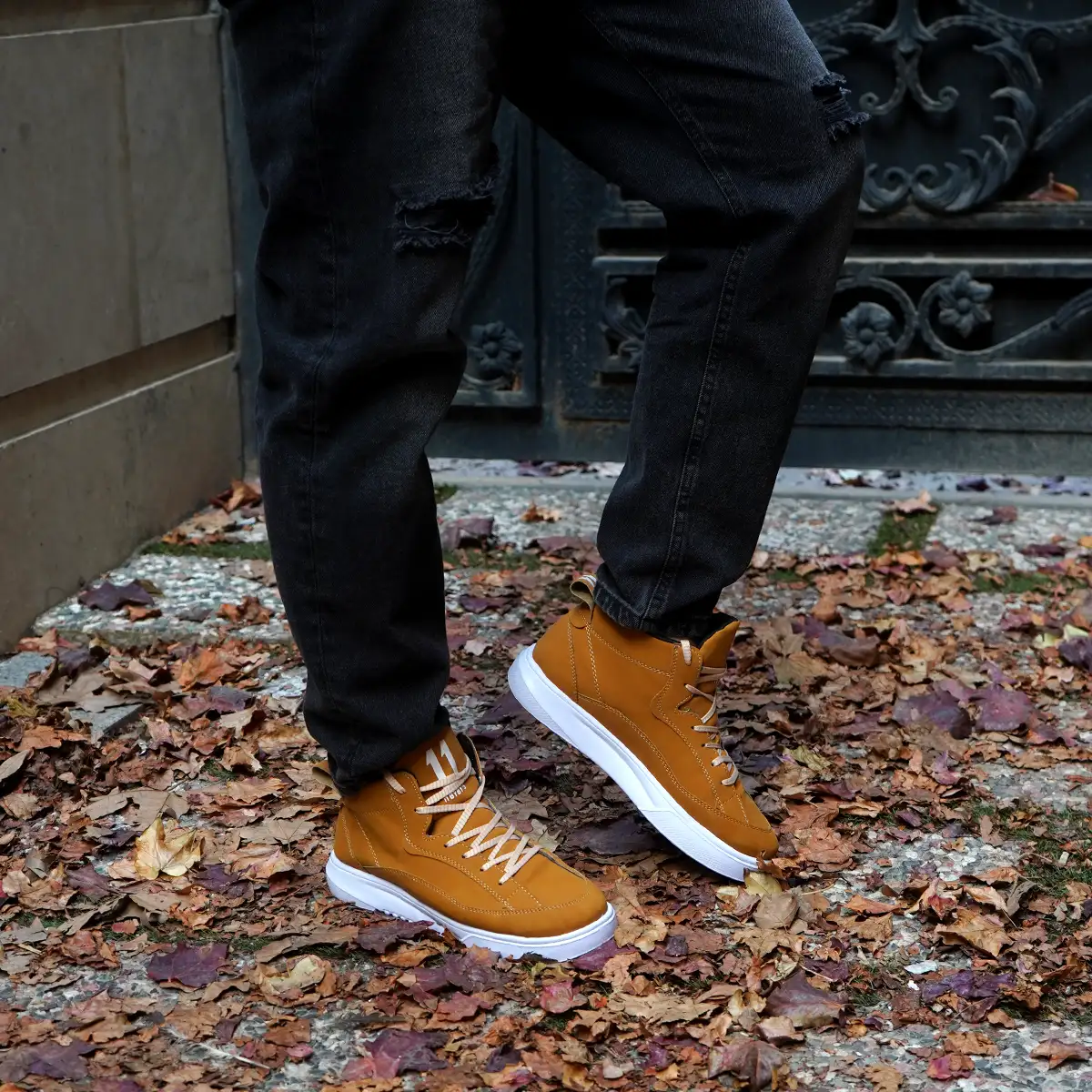 کفش ساقدار مردانه خردلی مدل 11qp