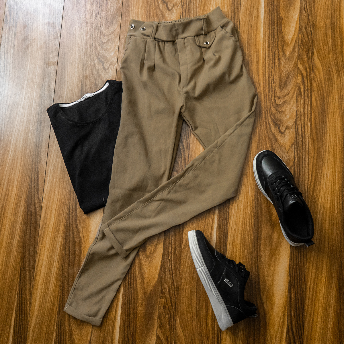 شلوار مردانه خاکی مدل Aflak