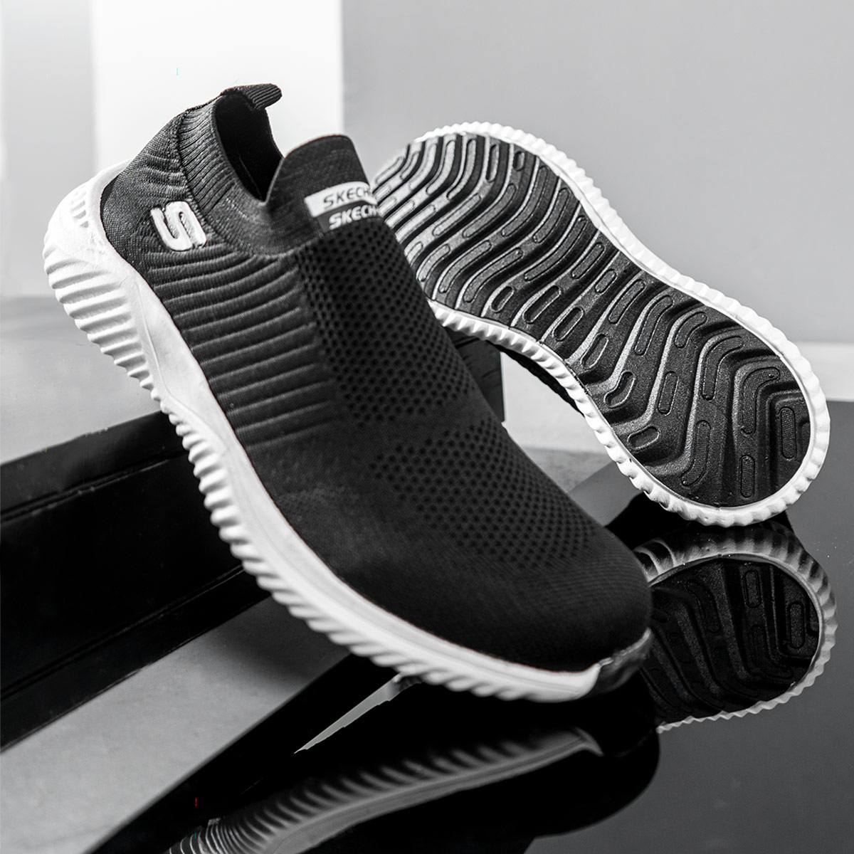 کفش ورزشیSKECHERS مردانه مشکی مدل Balini