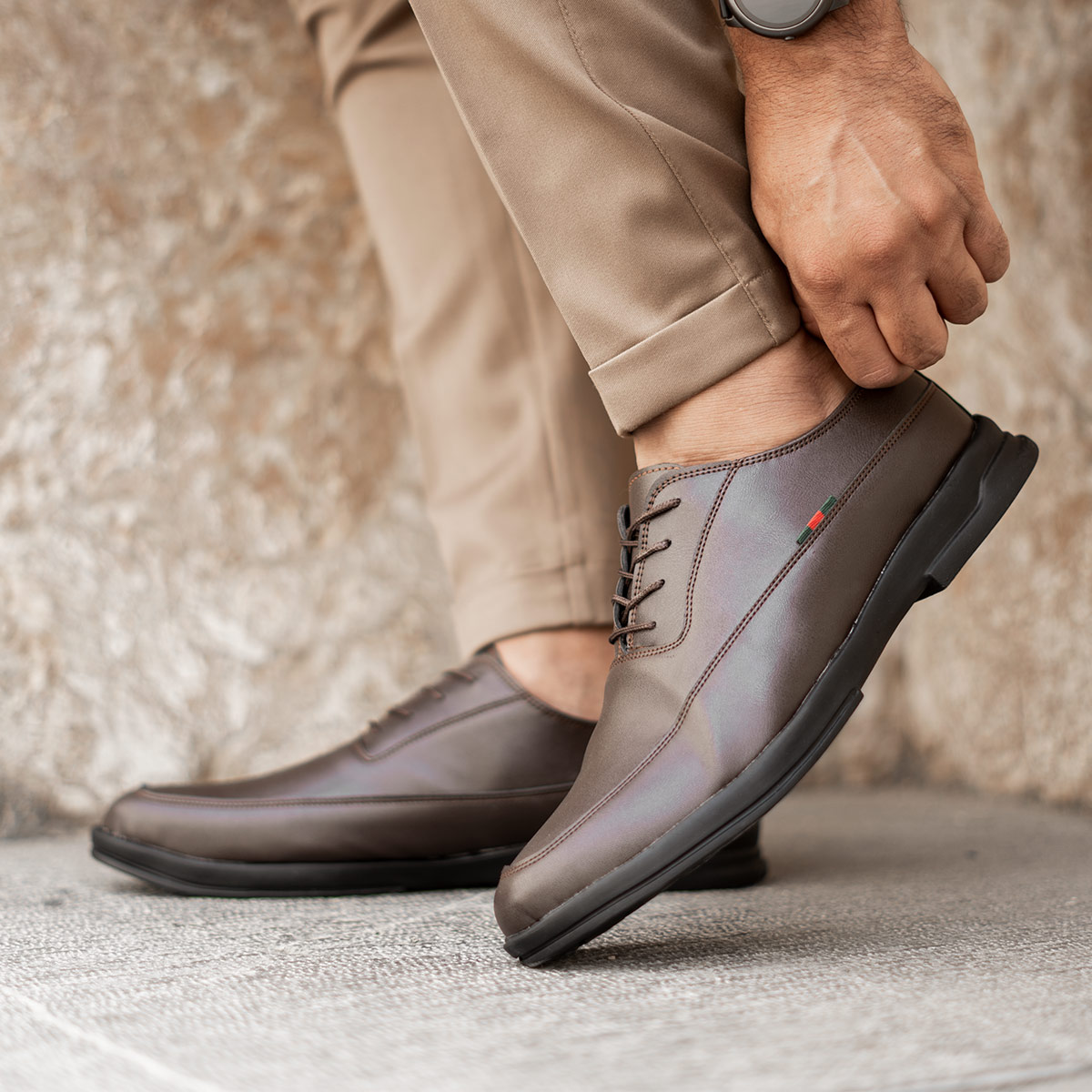 کفش رسمی گوچی مردانه قهوه ای مدل Palvin