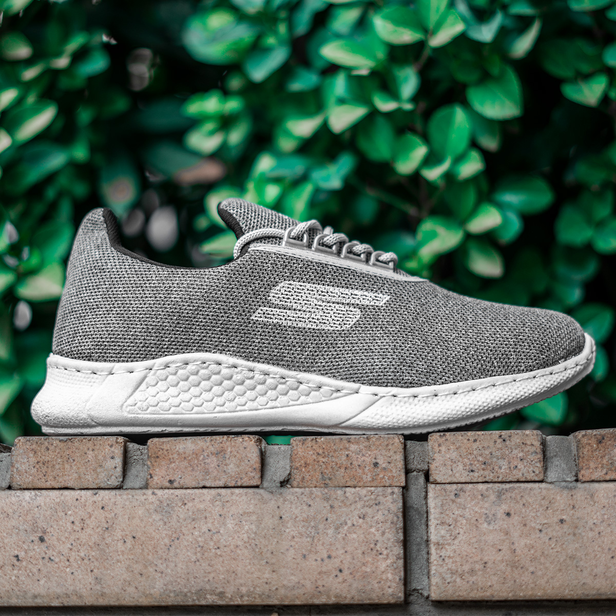 کفش ورزشیSkechers مردانه طوسی مدل Kito(T)