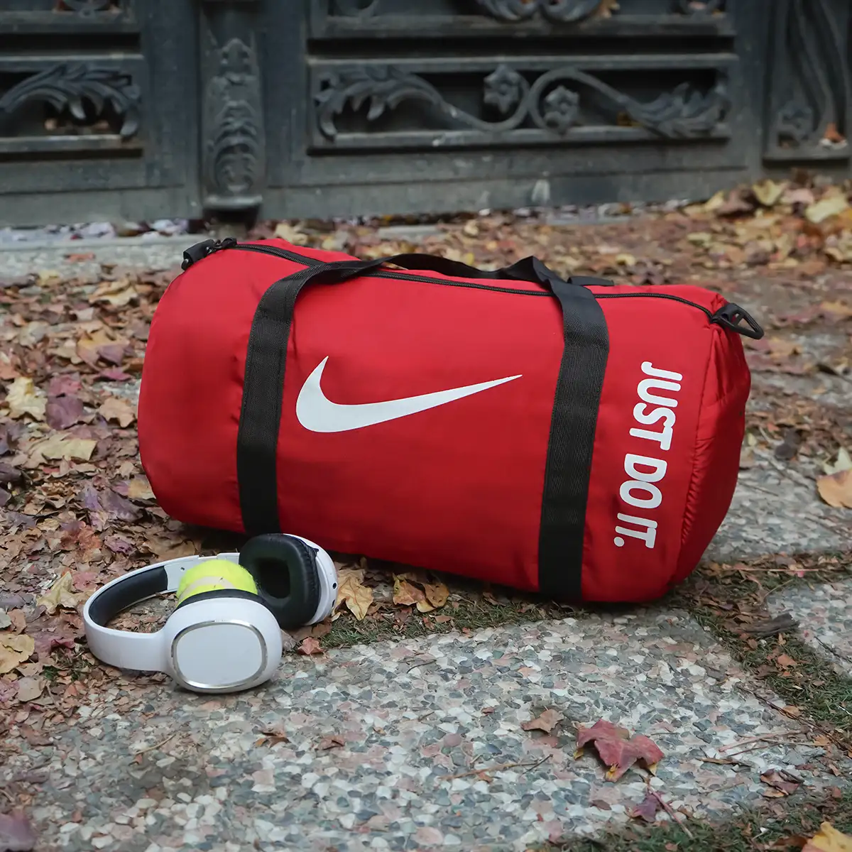 کیف ورزشی نایک قرمز مدل jenga